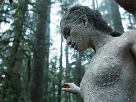 Шалин Фердинанд голая – Видеть s01e02 (2019) #5