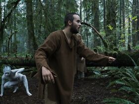 Шалин Фердинанд голая – Видеть s01e02 (2019) #9