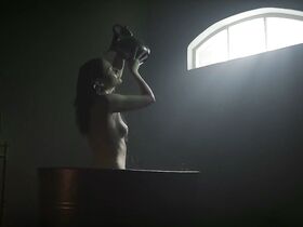 Екатерина Молчанова голая – Моя бабушка Фанни Каплан (2016) #20