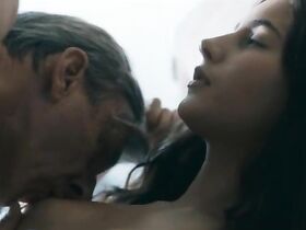 Джанаина Лизенфельд голая – Млодые (2018) #2