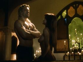 Джули Майклс голая – Доктор Мордрид (1992) #4