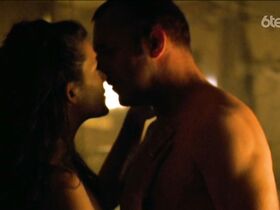 Мелани Дуте секси – Сокровища Трои (2007) #3