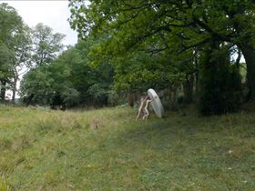 Рооса Сёдерхолм голая – Они сбежали (2014) #5