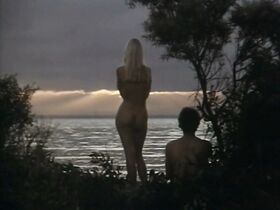 Бирте Тав голая – Криста (1971) #8