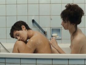 Сандрин Бланк голая – Сестра-улыбка (2008) #6