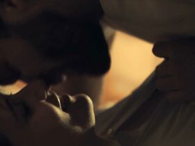 Жюли Де Бона секси – Un Regret (2015) #3