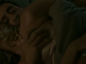 Камиль Шаму секси – Ничего себе каникулы! (2018)