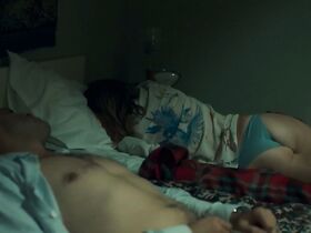 Камиль Шаму секси – Ничего себе каникулы! (2018) #9