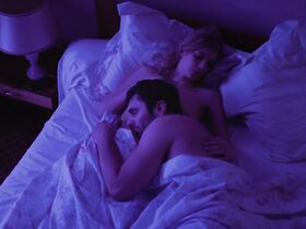 Селин Саллетт голая – Вы спятили (2019) #4