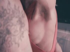 Тесса Фаррелл голая – Безумие внутри (2019) #6