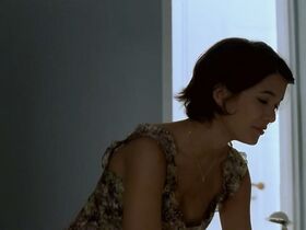 Мелани Дуте секси – Цветок зла (2003) #2