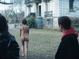 Коринн Валанкон голая – Marianne s01e01-03 (2019) #11