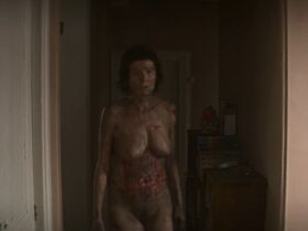 Коринн Валанкон голая – Marianne s01e01-03 (2019) #12