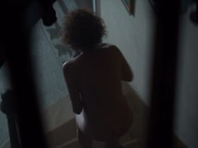 Коринн Валанкон голая – Marianne s01e01-03 (2019) #5