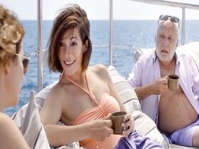 Мелани Дуте секси – Между друзьями (2015) #4