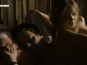 Дуня Козин голая – Убийства в... (2014)