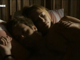 Дуня Козин голая – Убийства в... (2014) #2