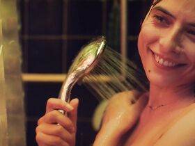 Наиля Арзун голая – Le Grand bazar s01e01, e03, e04, e06 (2019) #4