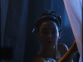 Ванда Чалупкова голая – Преследуемые призраками s01e06 (2018) #8