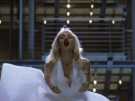 Долли Бастер секси – Телефон полиции — 110 s27e01 (1998) #4