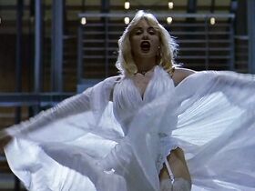 Долли Бастер секси – Телефон полиции — 110 s27e01 (1998) #5