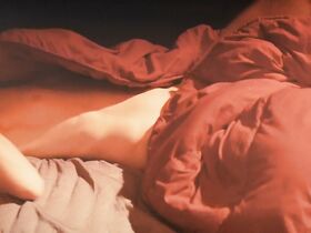 Лекси Лоуелл голая – Предначертание судьбы: Пространство-время (2019) #6