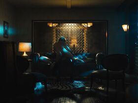 Гайте Янсен голая – Джетт s01e02 (2019) #11