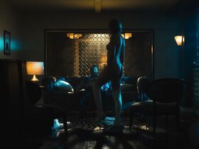 Гайте Янсен голая – Джетт s01e02 (2019) #7