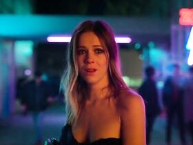 Джорджина Аморос секси – Элита s04e07 (2021) #8