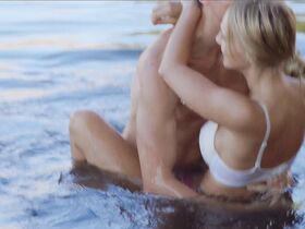 Алана Де Фрейтас секси – Перед рассветом (2019) #9