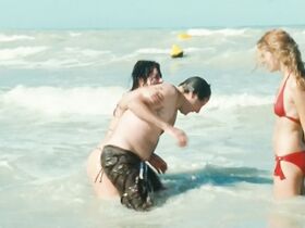 Лор Калами секси, Констанс Руссо голая – Мир без женщин (2011) #4