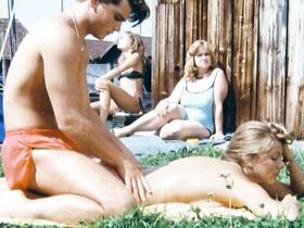 Урсула Карвен секси – Ein irres Feeling (1984) #5