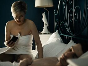 Виктория Маслова голая, Екатерина Приморская секси – Триггер s01e08 (2020) #11