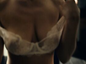 Виктория Маслова голая, Екатерина Приморская секси – Триггер s01e08 (2020) #9