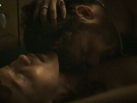 Габриэлла Пессион голая – За порогом s01e04-06 (2019)