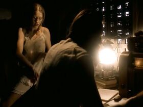 Катариина Унт голая – Сомнамбула (2003) #5