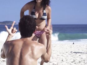 Наталия Лебайс секси – The Living Dead (2012)