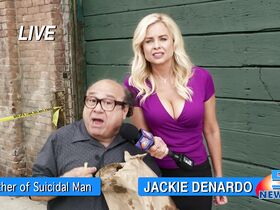 Джессика Коллинз секси – В Филадельфии всегда солнечно s14e08 (2019) #6