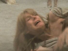 Сондра Лок голая – Джоси Уэйлс – человек вне закона (1976) #4