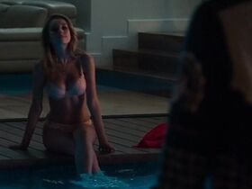 Эстер Экспосито секси – Элита s03e06 (2020) #6