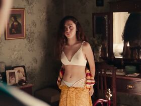 Мария Морера Коломер секси – Жизнь без Сары Амат (2019) #5