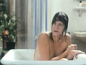 Эльфи Эшке голая – Ilona & Kurti (1991) #9