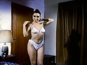 Мария Кардиналь голая, Хакаранда Альфаро секси, Росарио Эскобар голая – En un motel nadie duerme (1989) #11