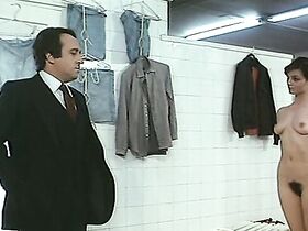 Асусена Эрнандес голая – Соблазнитель в маске (1980)