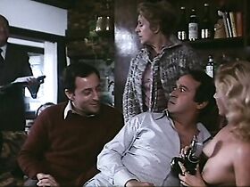 Мария Салерно голая – Соблазнитель в маске (1980) #19