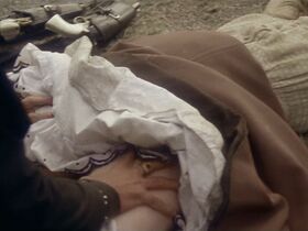 Линн Фредерик голая – Четыре всадника Апокалипсиса (1975) #2