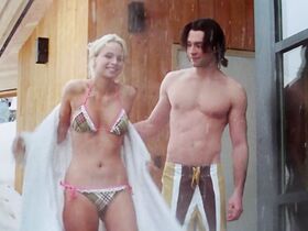 Линдсэй Максвелл голая, Эмбер Борицки секси – Revenge of the Boarding School Dropouts (2009) #9