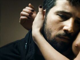 Стефани Нур голая – Трещина в бетоне (2014) #4