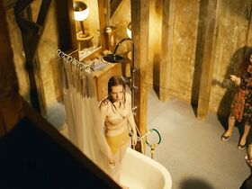 Ванесса Александр секси – Ультрафиолет s02e07 (2019) #9