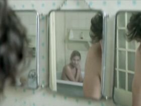 Каролина Шимчак голая, Луиза Янишевская голая – Stars (2017) #2